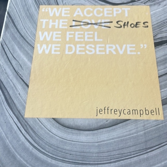 Franco Sarto cream slide sandal block heels 36/6 - Picture 6 of 8